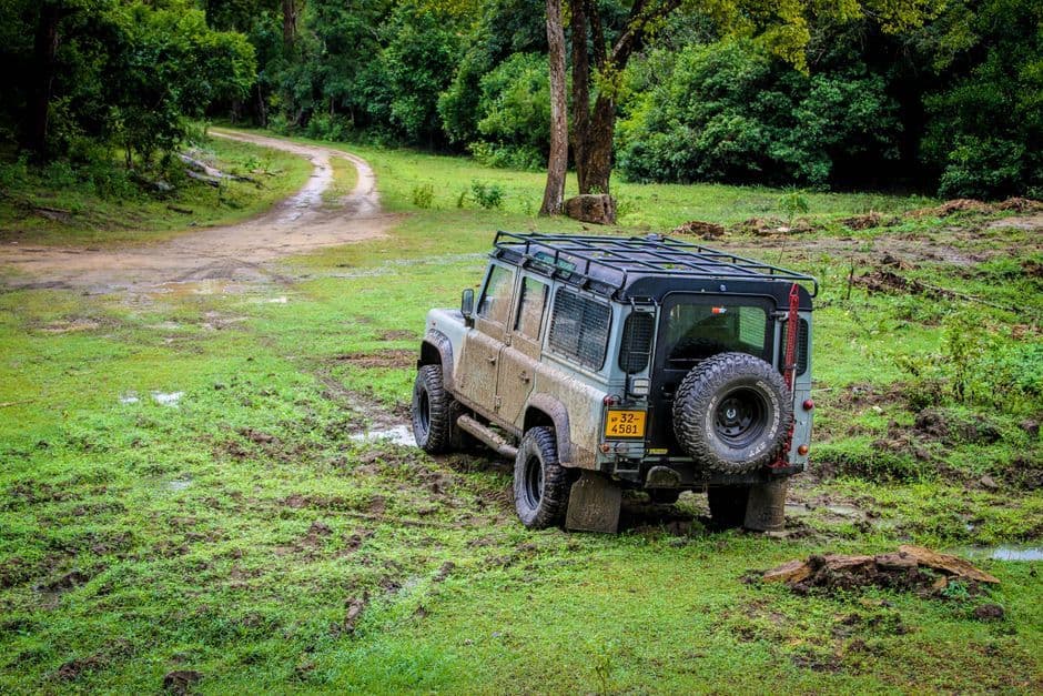 Third-Party vs Comprehensive Car Insurance in Kenya: Which One Should You Choose?