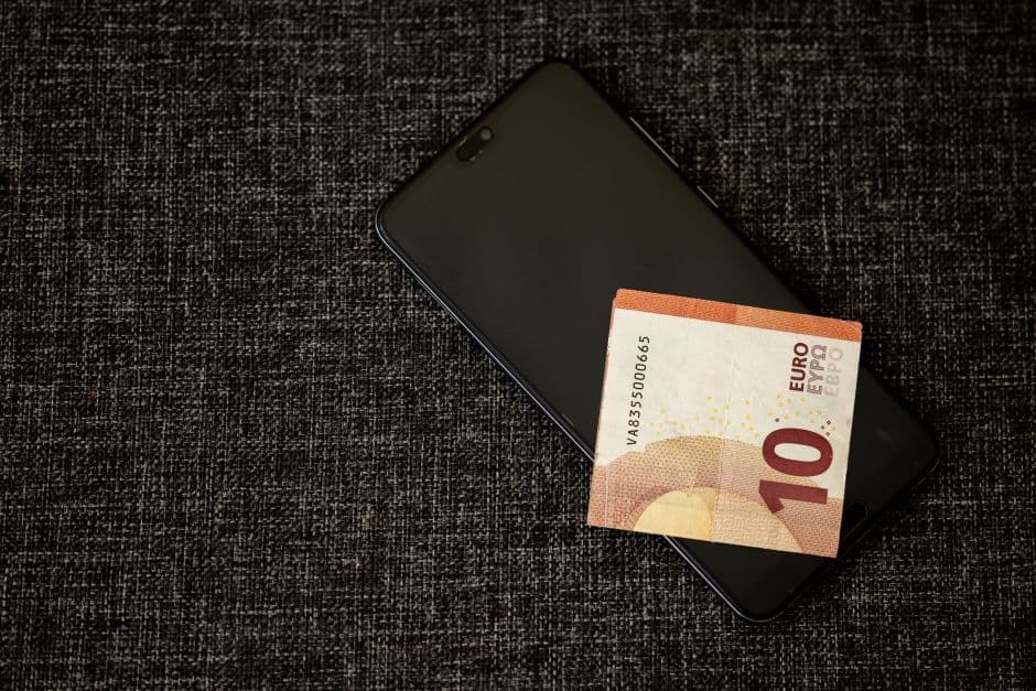 How E-Policy Documents Work and Why You Should Save Them Securely